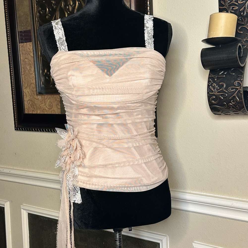 BCBGMaxAzria l Champagne l Satin Corset Top l Floral Net Detail l Size 8